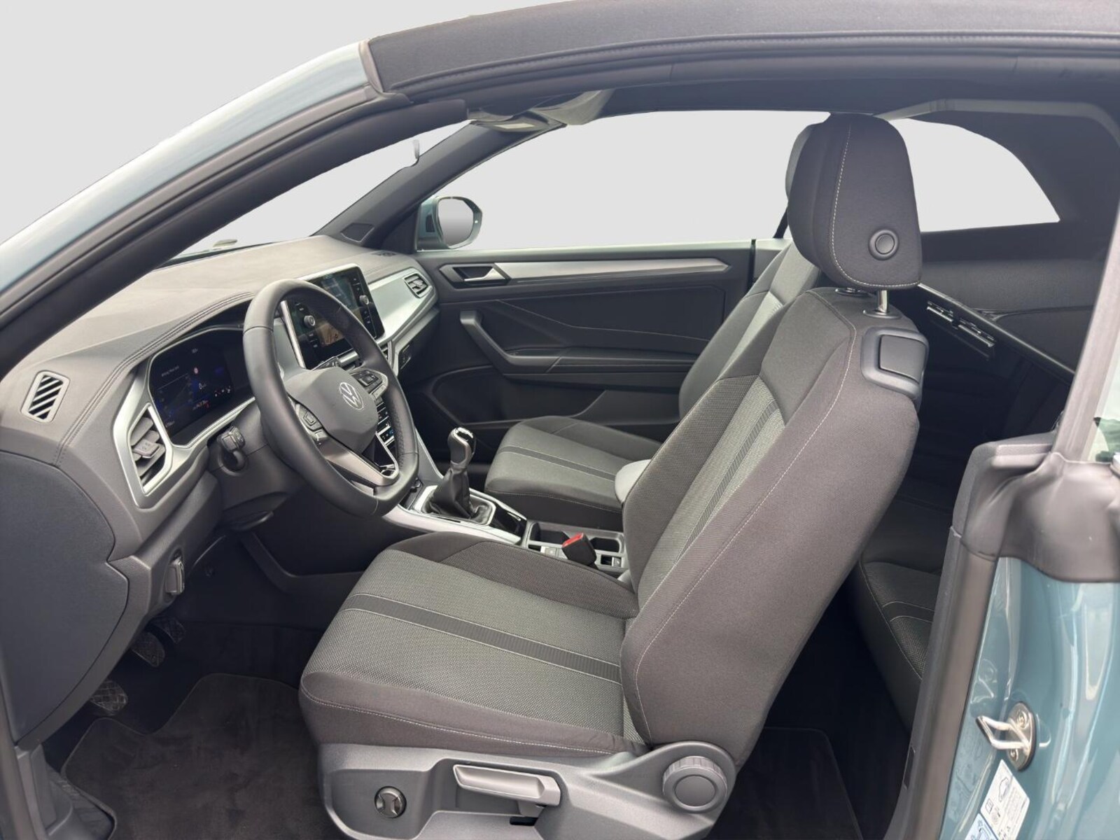 Volkswagen T-Roc Cabriolet – Bild 9