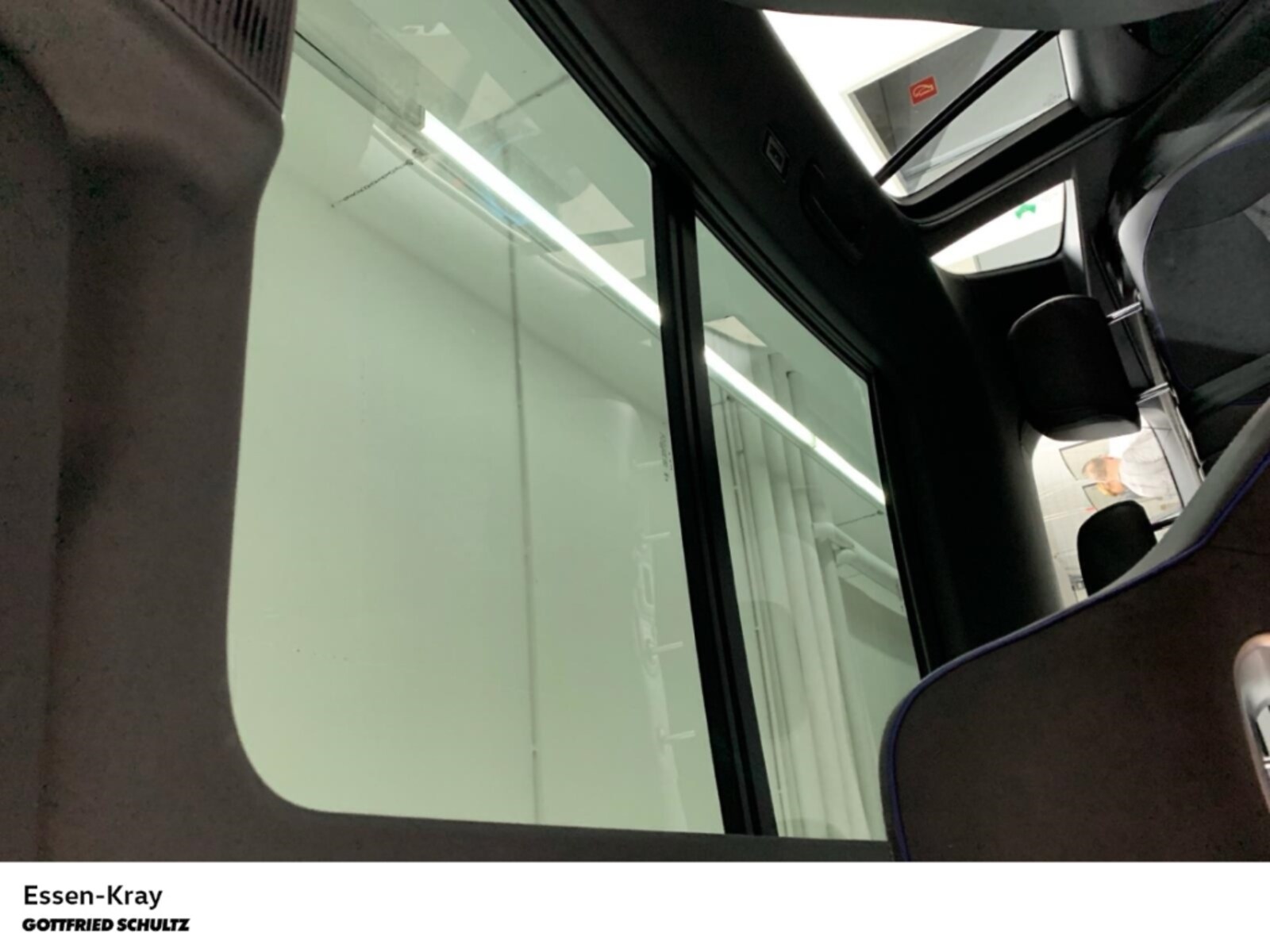 Volkswagen Tiguan – Bild 12
