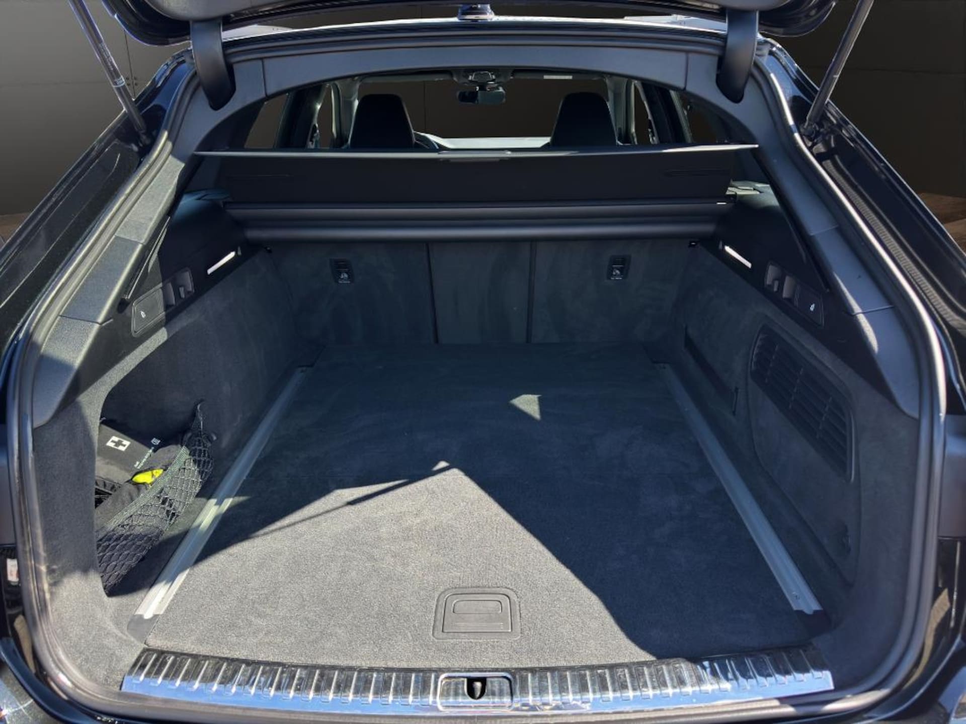 Audi S6 Avant