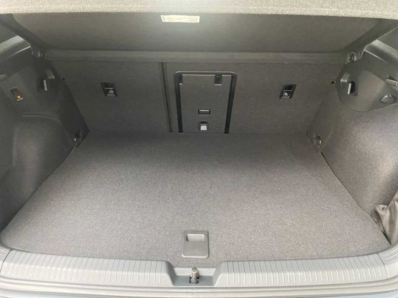 Volkswagen Golf – Bild 12
