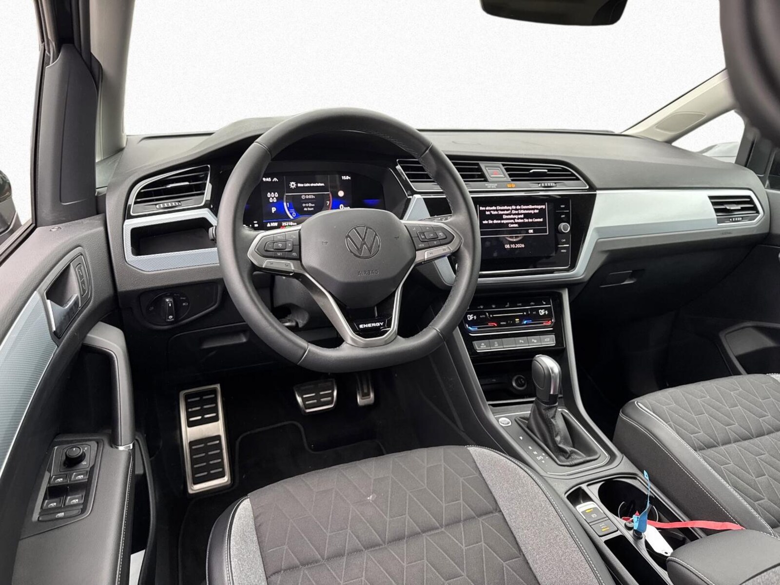 Volkswagen Touran – Bild 9