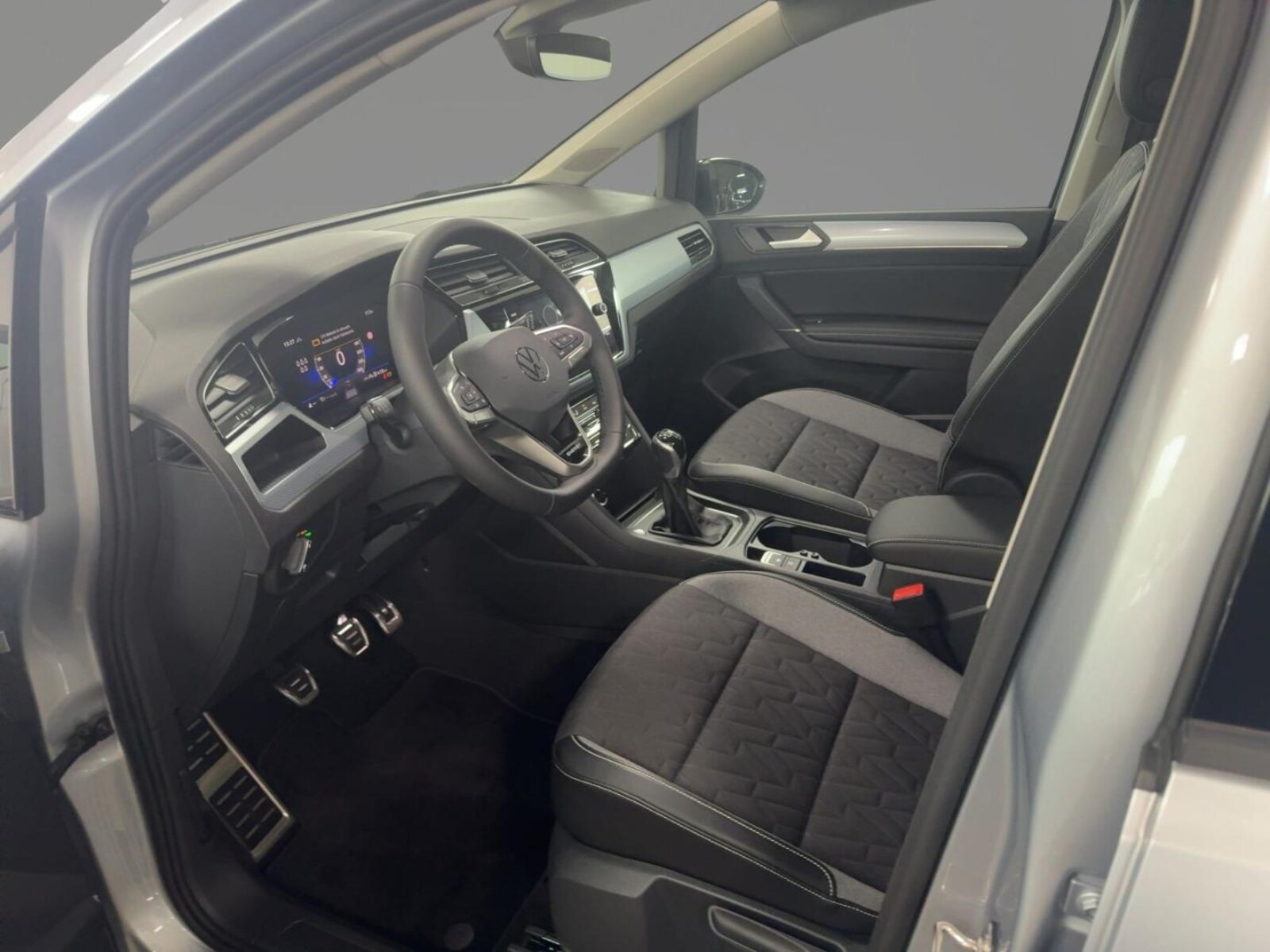 Volkswagen Touran – Bild 9