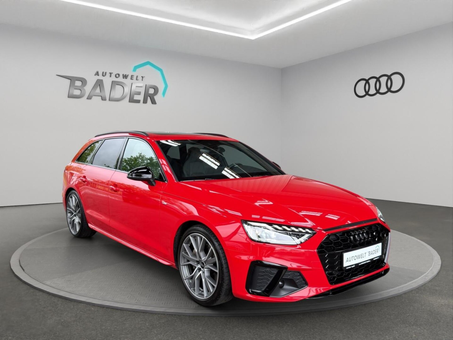 Audi A4 Avant S line