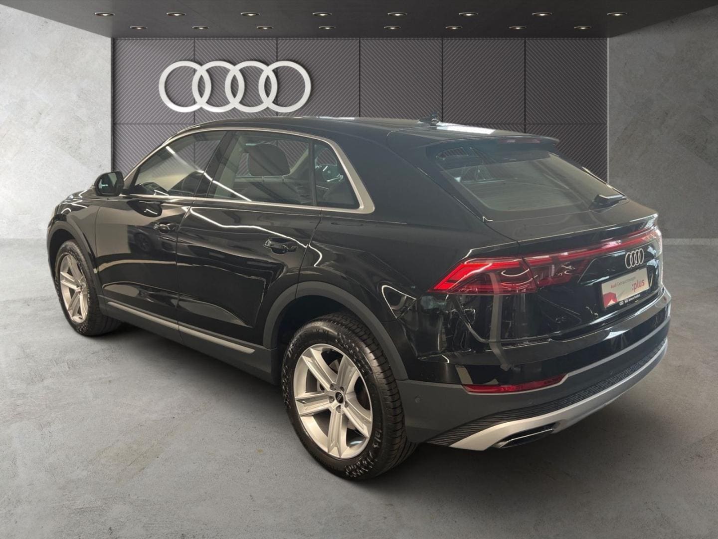 Bild über Audi Q8 SUV 50 TDI quattro tiptronic - für weitere Informationen kontaktieren Sie den Audi Partner