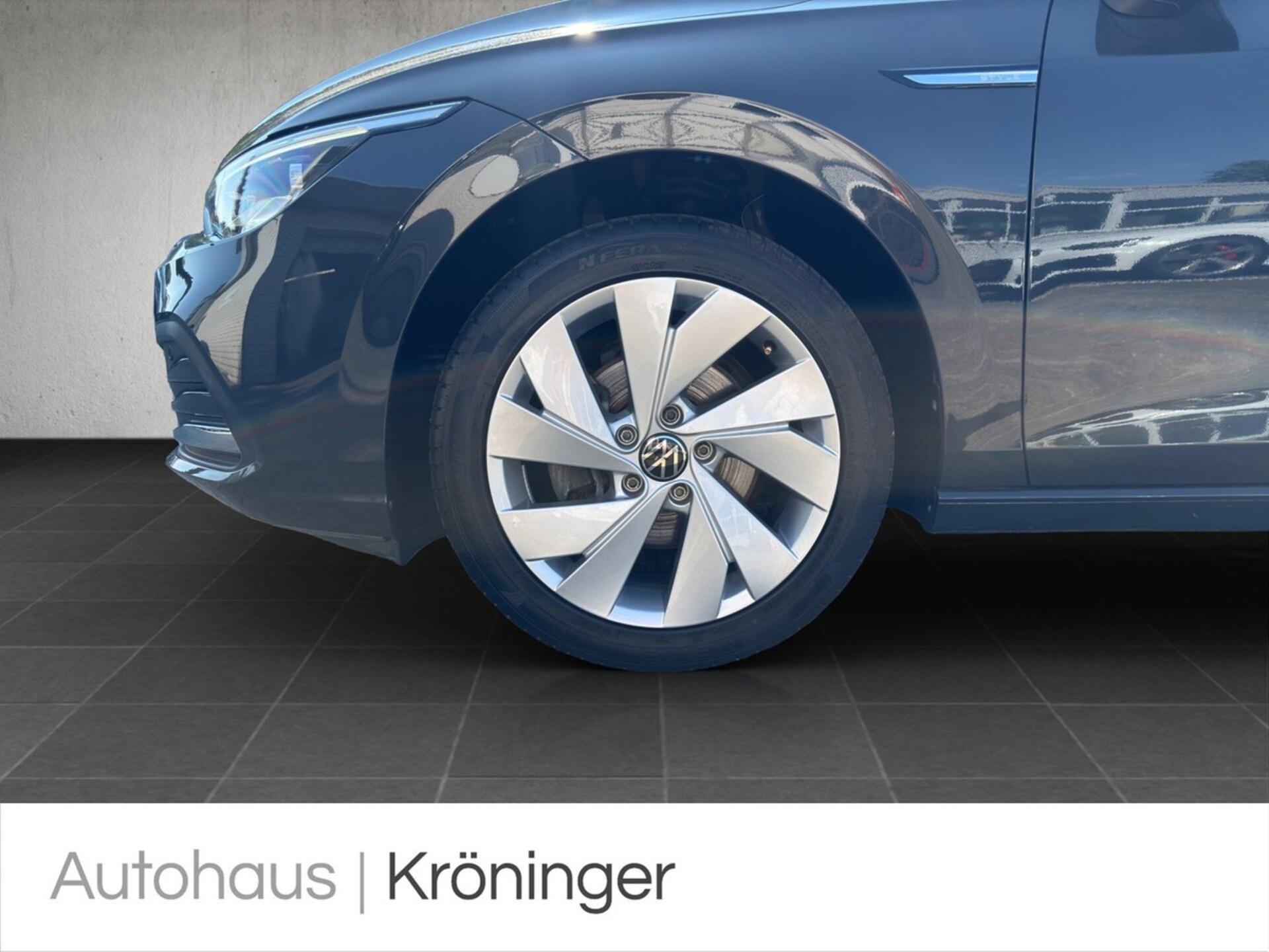 Volkswagen Golf Style