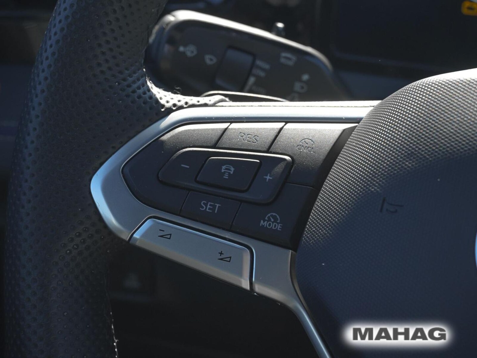 Volkswagen Tiguan – Bild 22