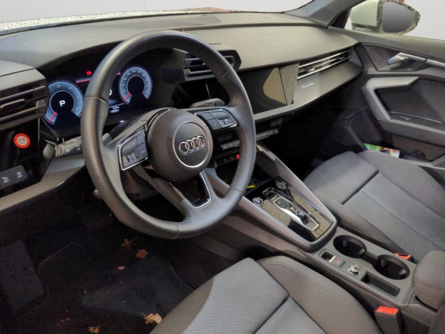 Bild über Audi A3 Sportback TDI S tronic - für weitere Informationen kontaktieren Sie den Audi Partner