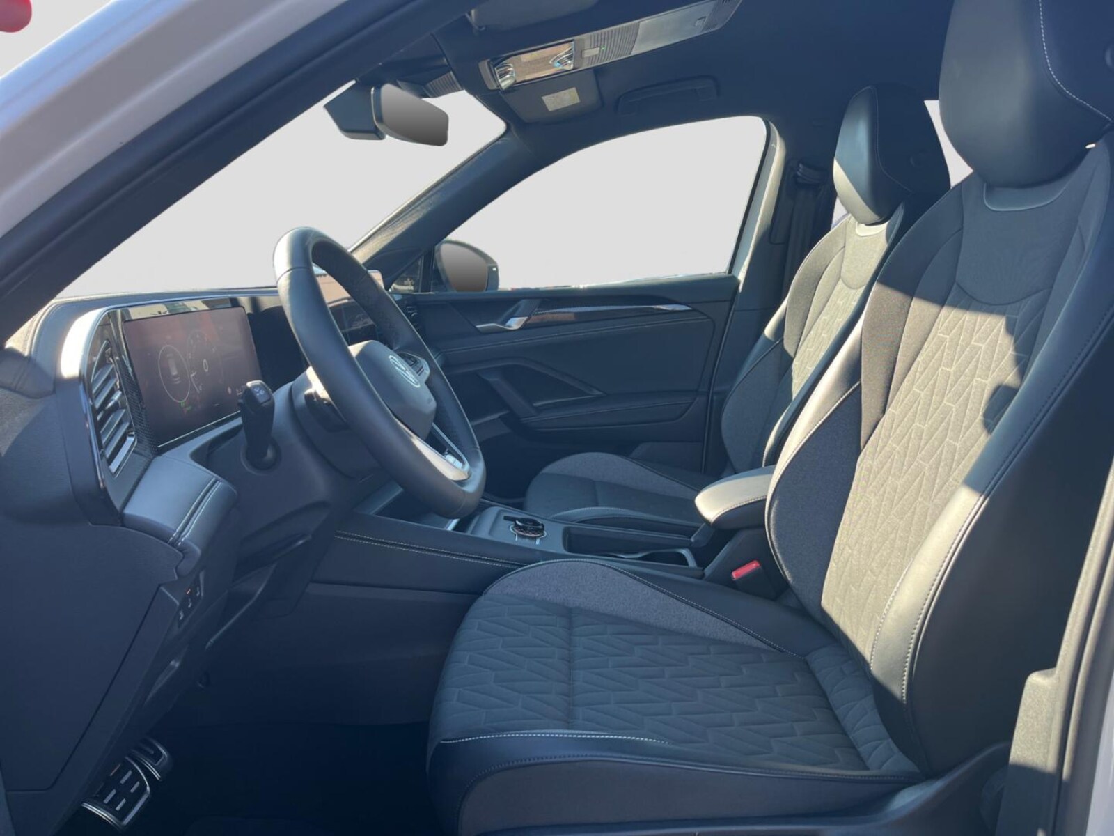 Volkswagen Tiguan – Bild 11