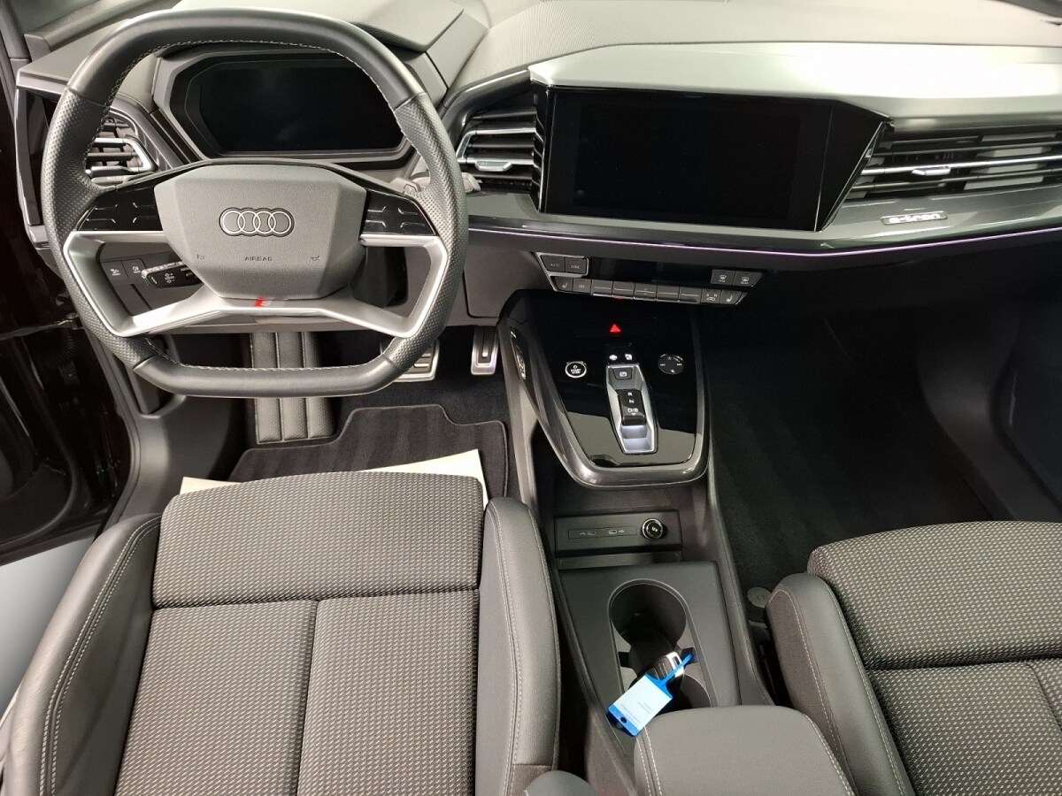 Image about Audi Q4 e-tron 40 e-tron