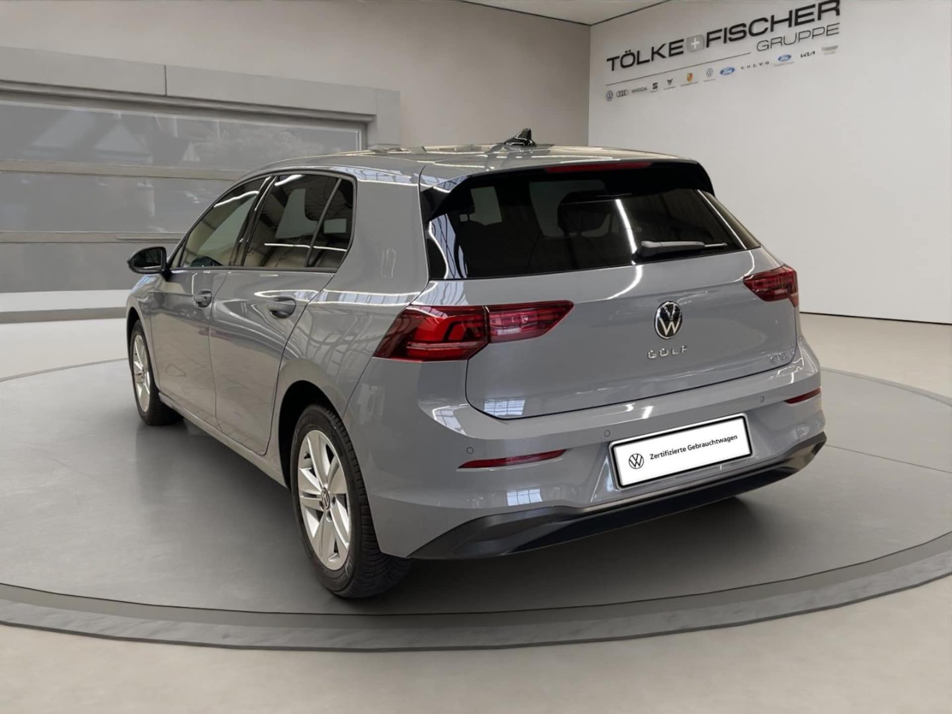Volkswagen Golf Life