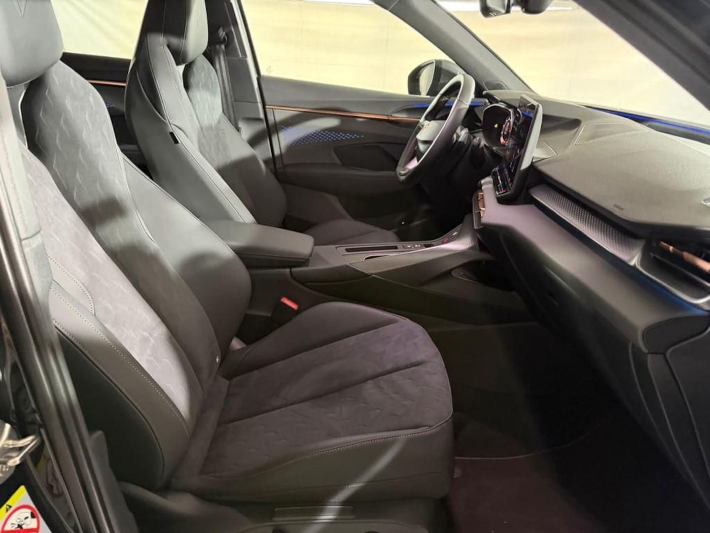 CUPRA Terramar 1.5 TSI e-Hybrid DSG 150 kW (204 CV) — photo 6