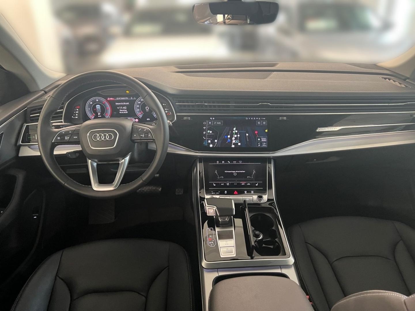 Bild über Audi Q8 SUV 50 TDI quattro tiptronic - für weitere Informationen kontaktieren Sie den Audi Partner