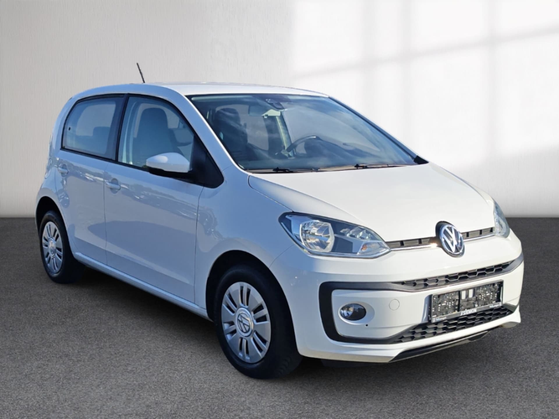 Volkswagen up! move up!