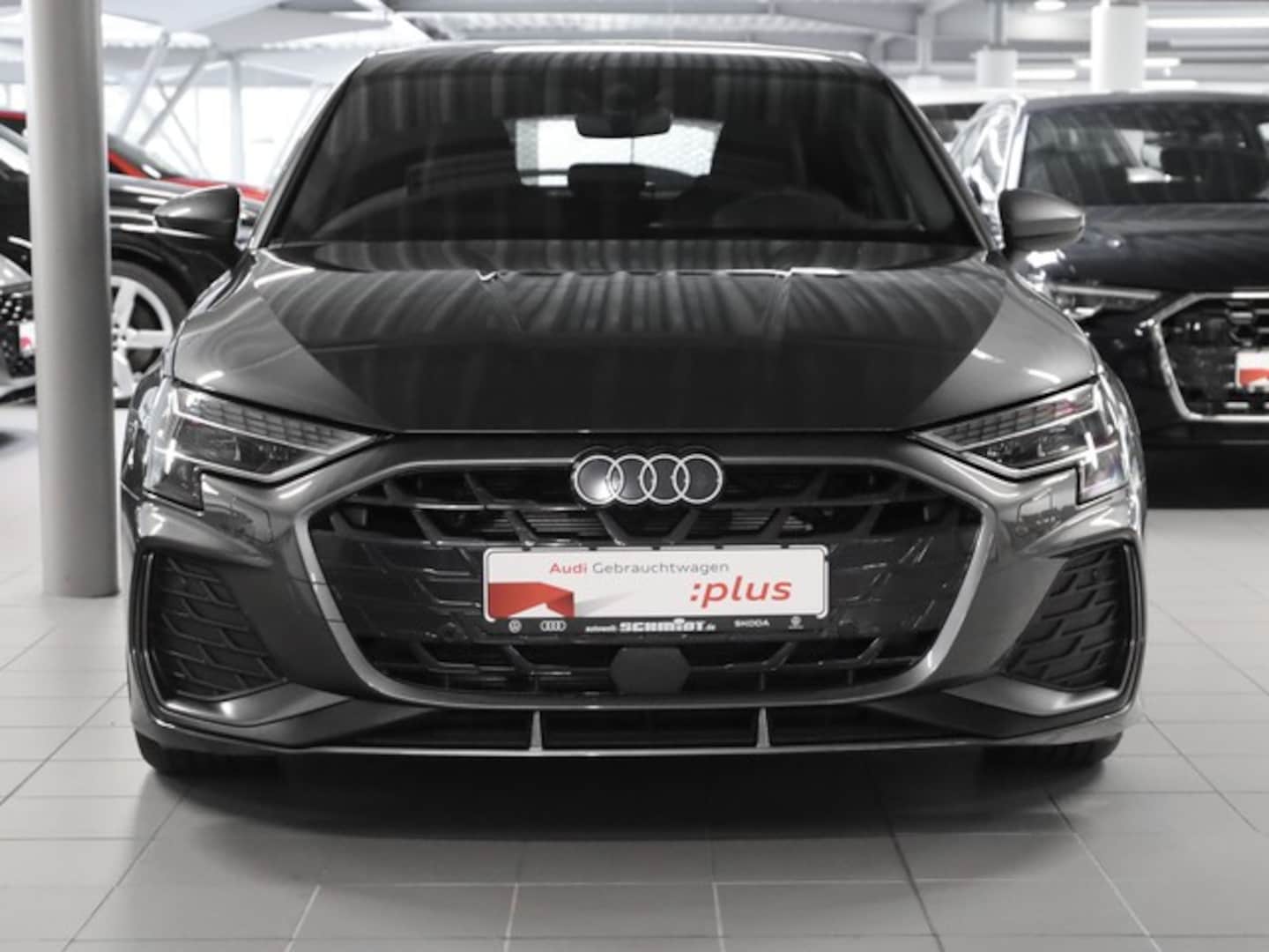 Bild über Audi A3 Sportback S line 35 TFSI S tronic - für weitere Informationen kontaktieren Sie den Audi Partner