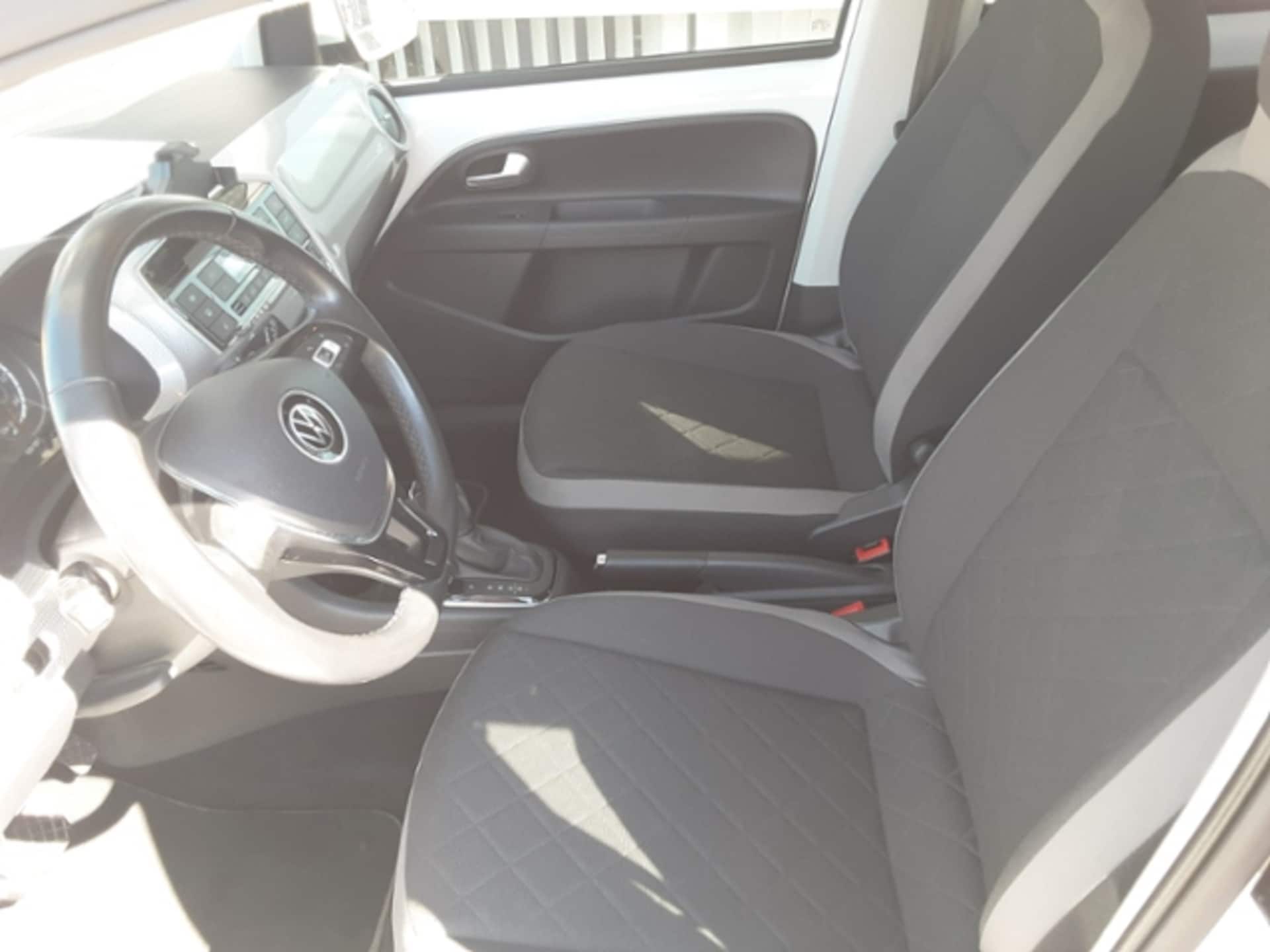 Volkswagen e-up! Style "Plus"