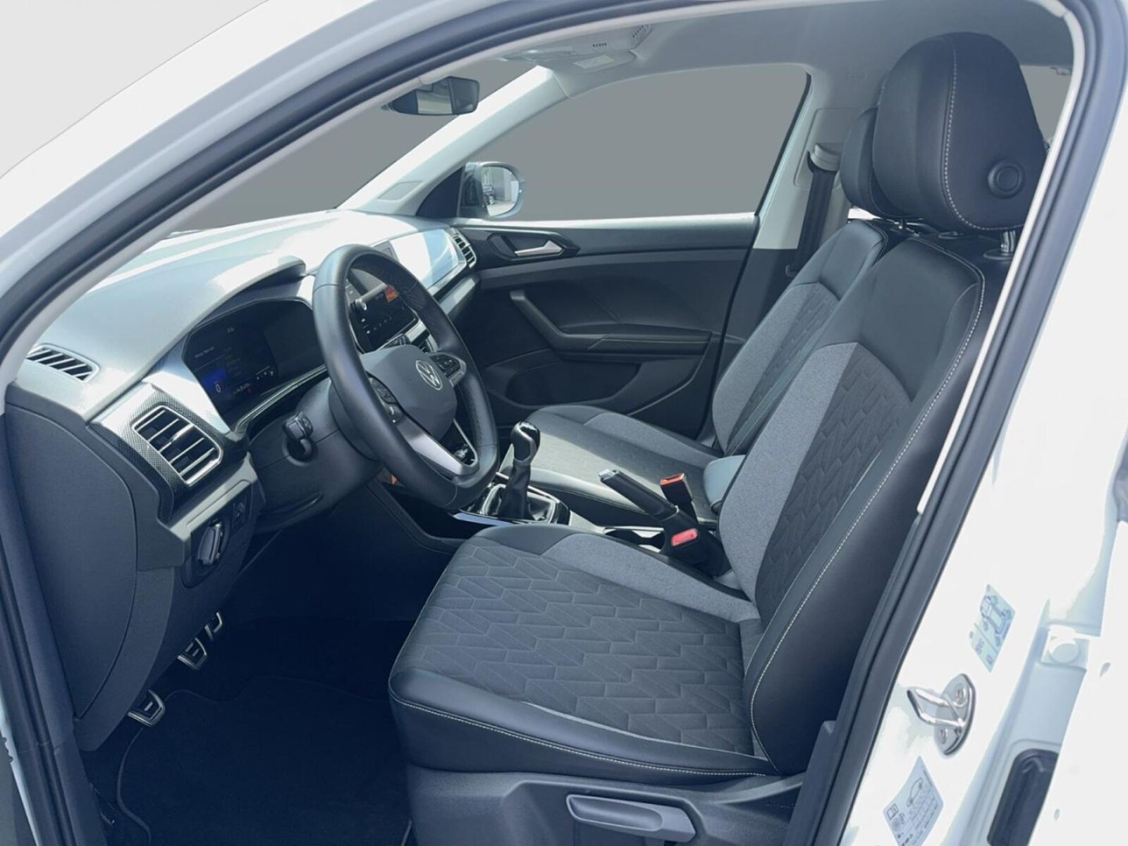 Volkswagen T-Cross – Bild 10