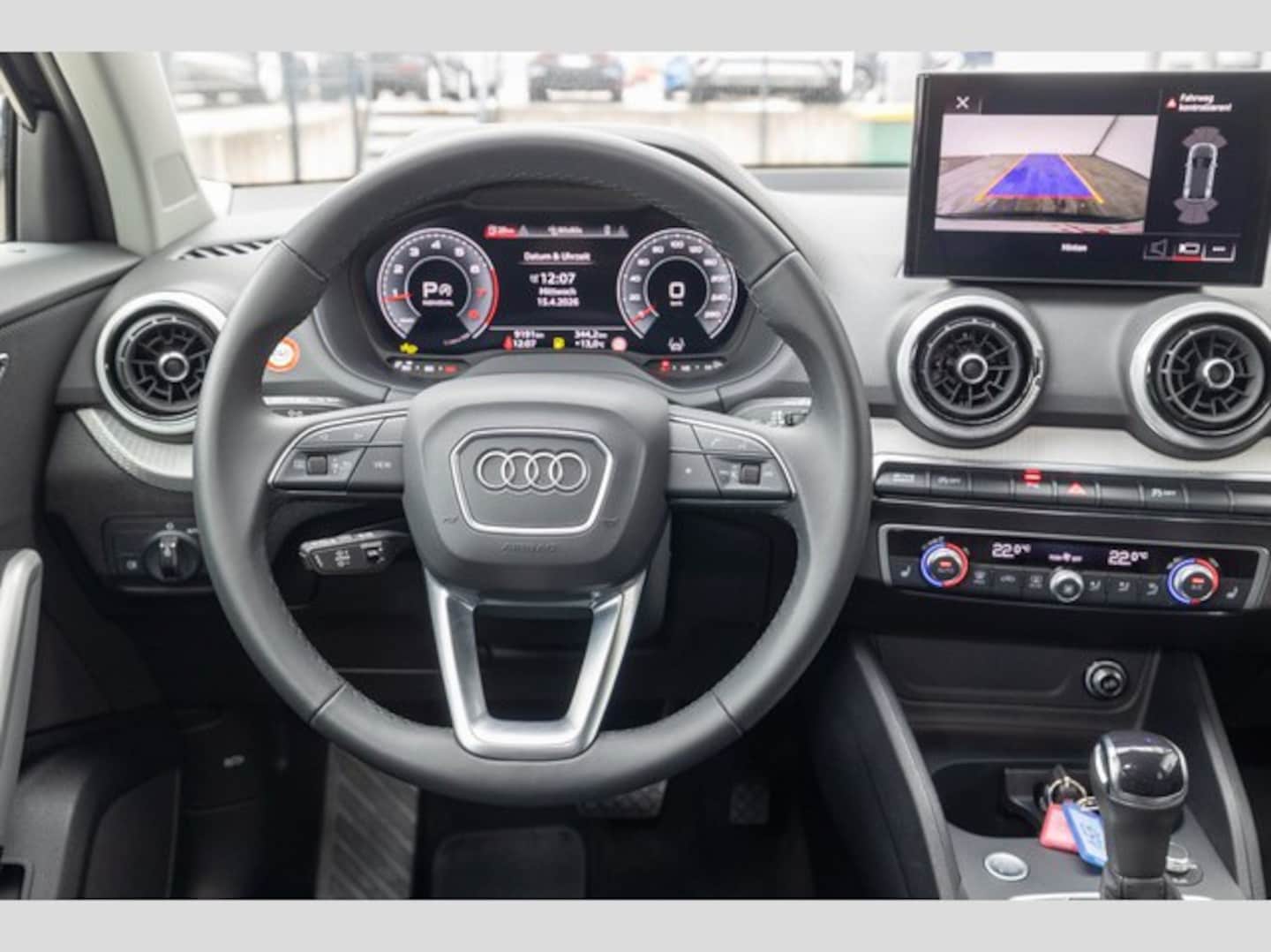Bild über Audi Q2 advanced 40 TFSI quattro S tronic - für weitere Informationen kontaktieren Sie den Audi Partner