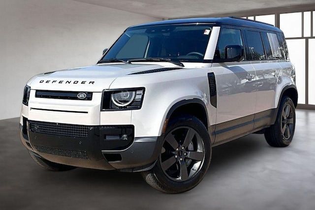 2026 Land Rover Defender