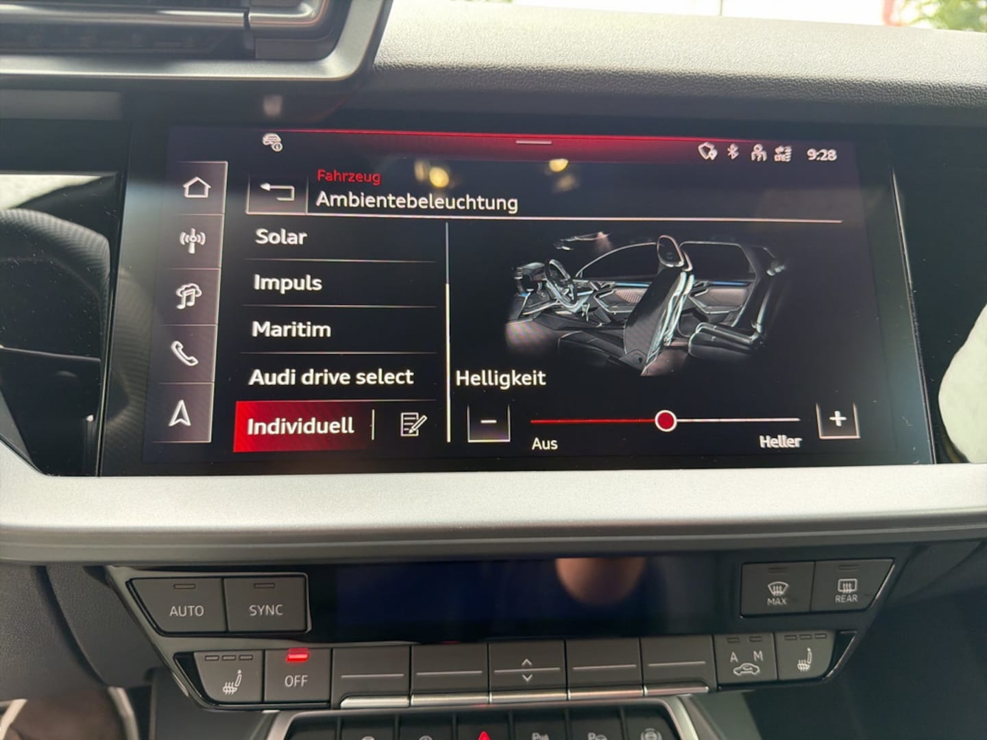 Bild über Audi RS 3 Sportback TFSI quattro 294 kW S tronic - für weitere Informationen kontaktieren Sie den Audi Partner