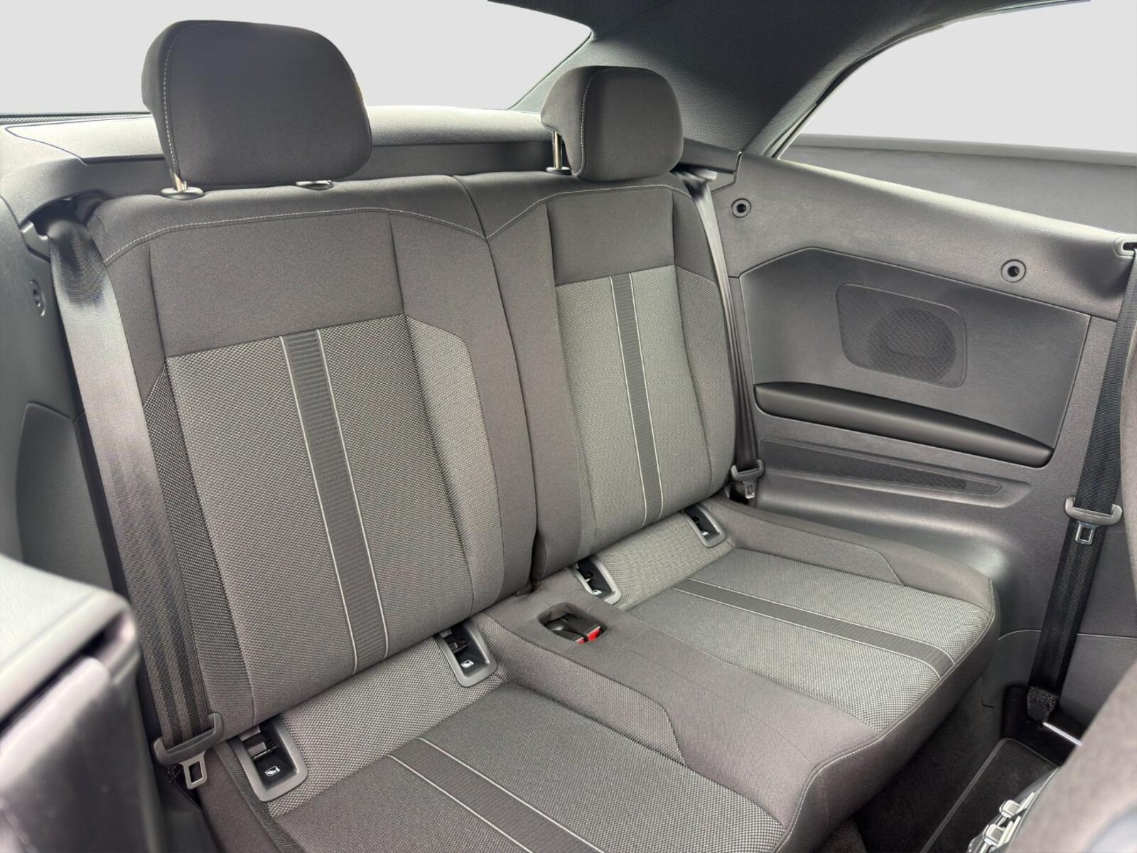Volkswagen T-Roc Cabriolet – Bild 16