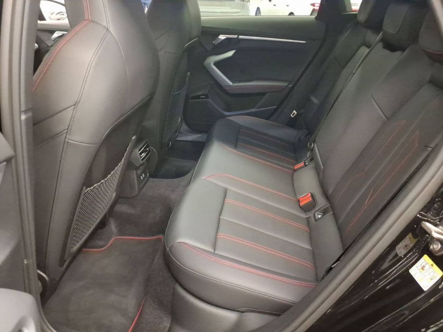 Bild über Audi A3 Sportback TDI 110 kW S tronic - für weitere Informationen kontaktieren Sie den Audi Partner