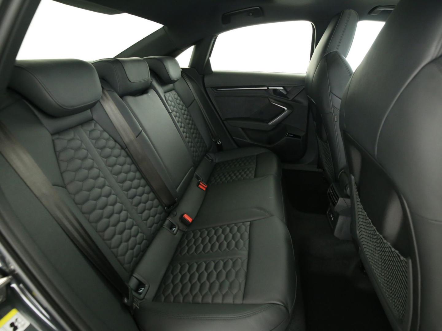 Image about Audi RS 3 Limousine TFSI quattro S tronic