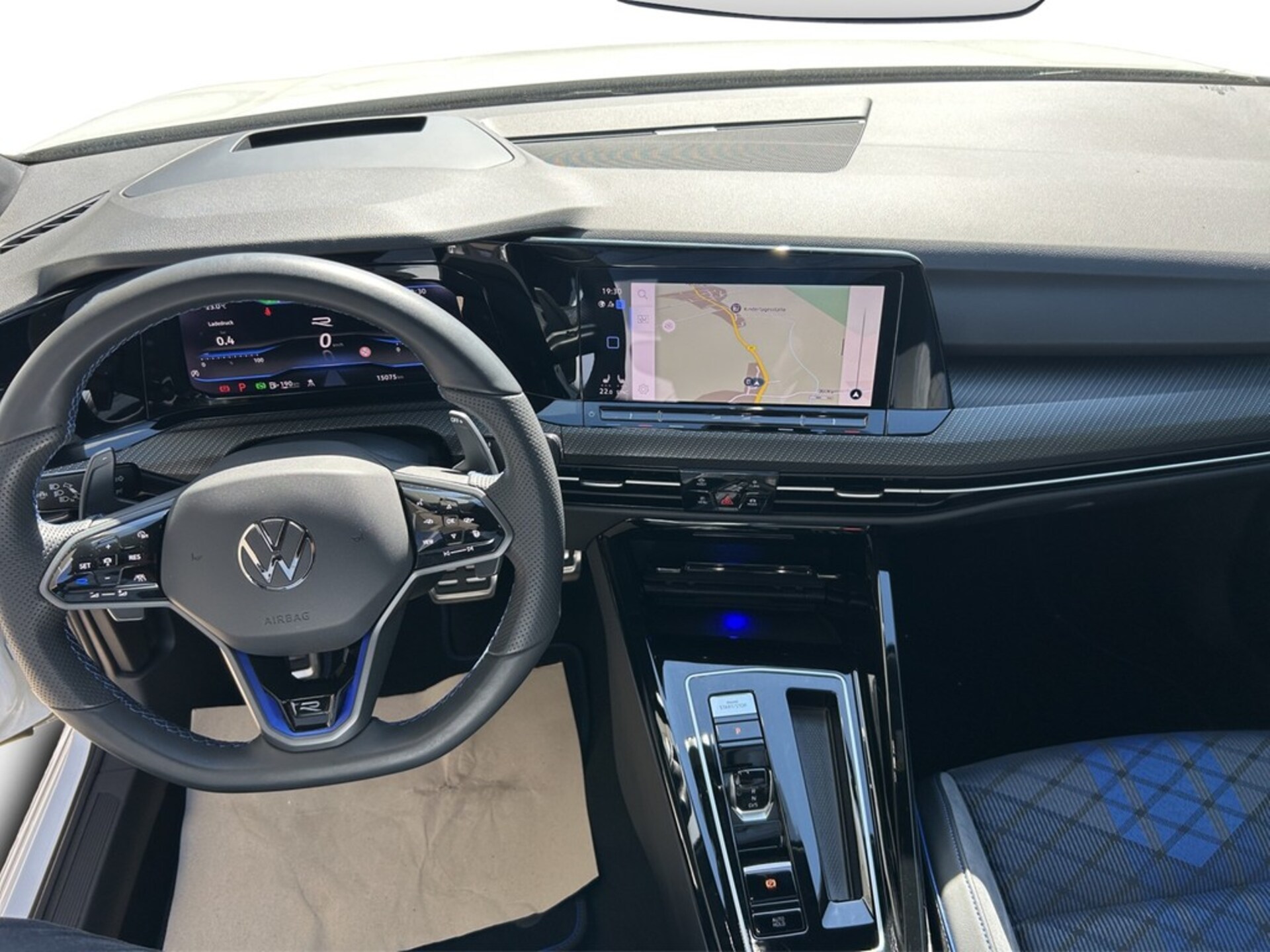 Volkswagen Golf R