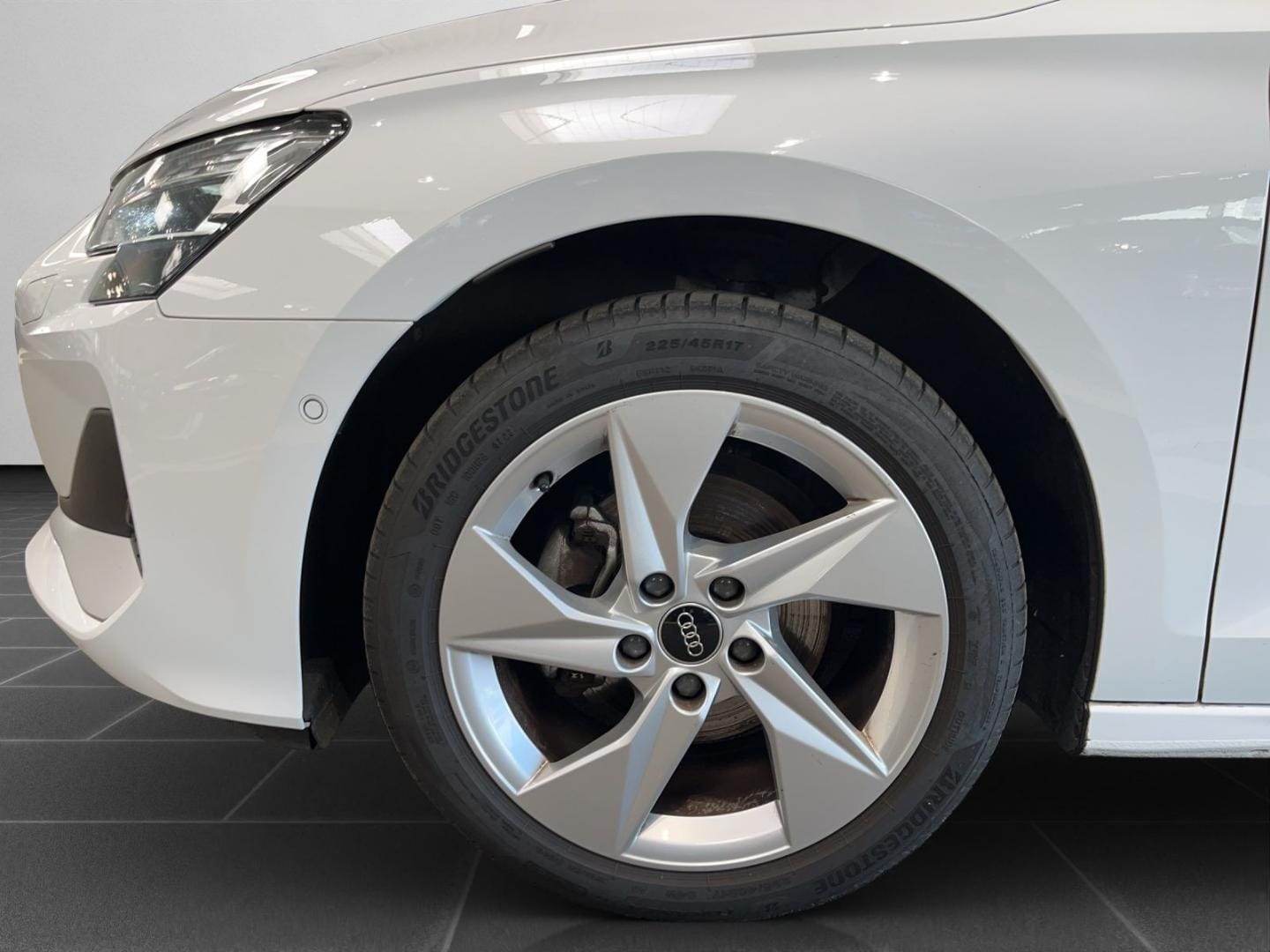 Bild über Audi A3 Sportback advanced 35 TFSI S tronic - für weitere Informationen kontaktieren Sie den Audi Partner