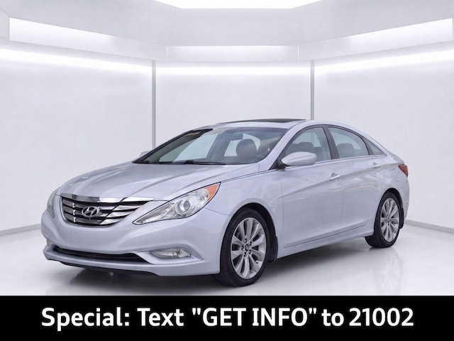 Photo of 2011 Hyundai Sonata 