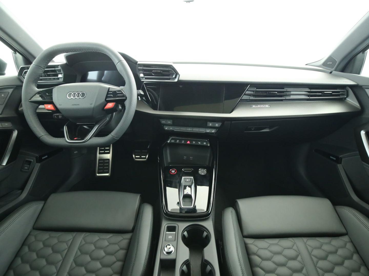 Image about Audi RS 3 Limousine TFSI quattro S tronic