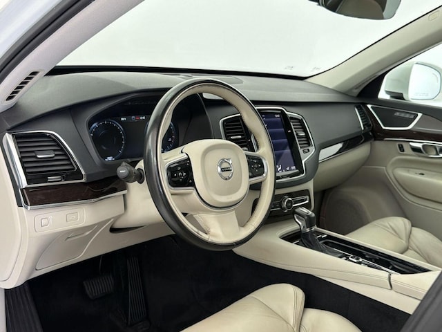 2017 Volvo XC90