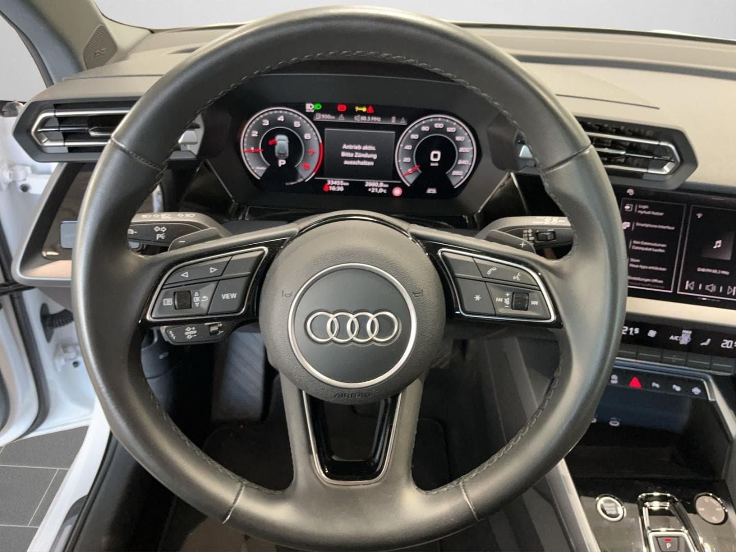 Bild über Audi A3 Sportback advanced 35 TFSI S tronic - für weitere Informationen kontaktieren Sie den Audi Partner