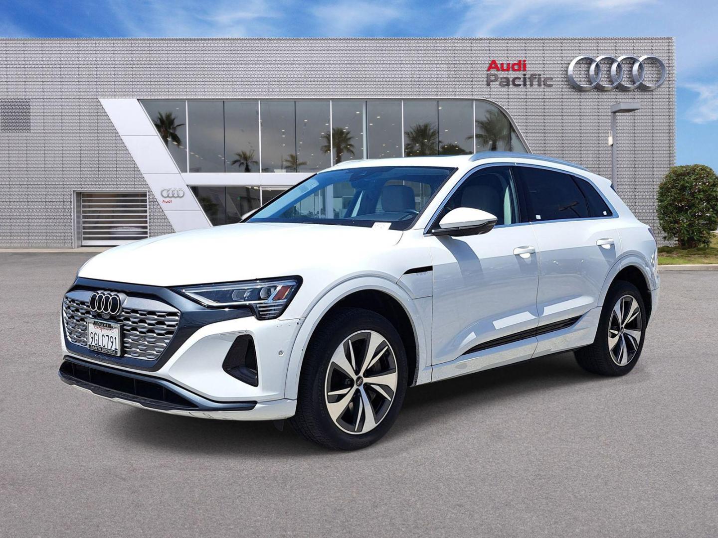 2024 Audi Q8 e-tron
