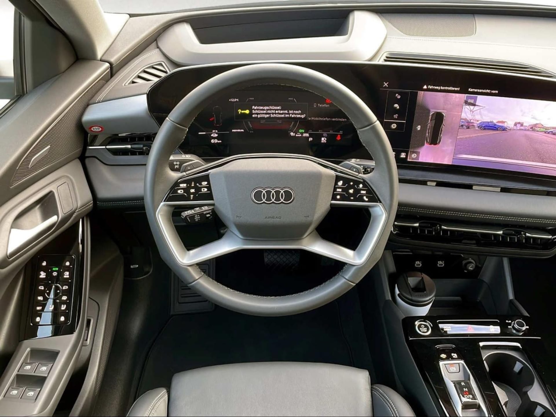 Audi Q6 SUV e-tron