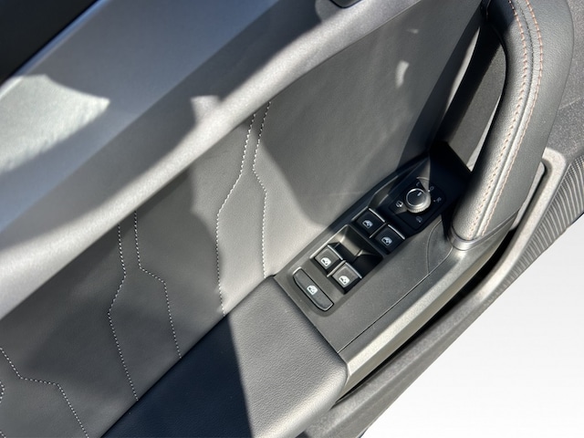 Bild des Autos 15
