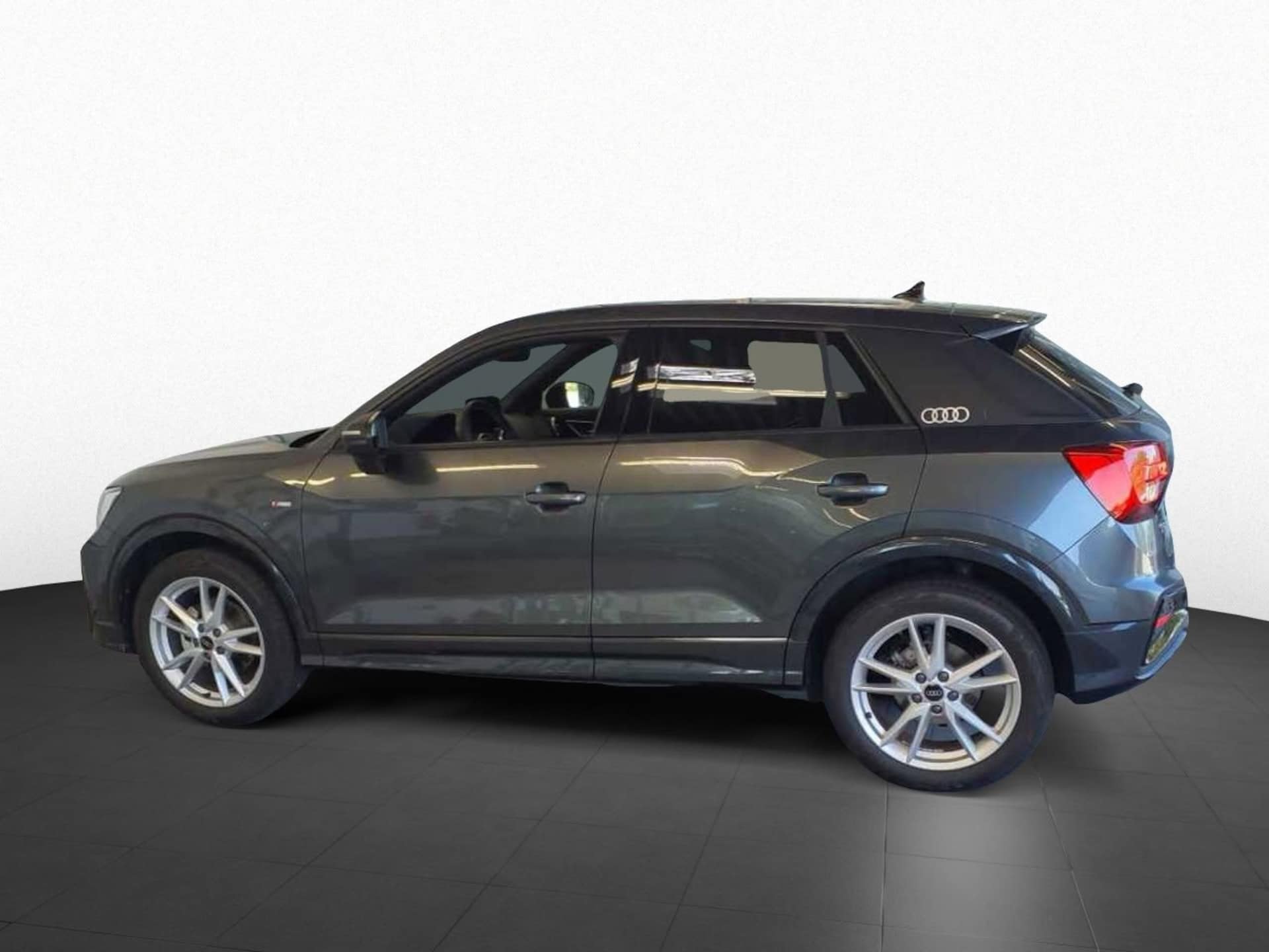 Audi Q2 S line