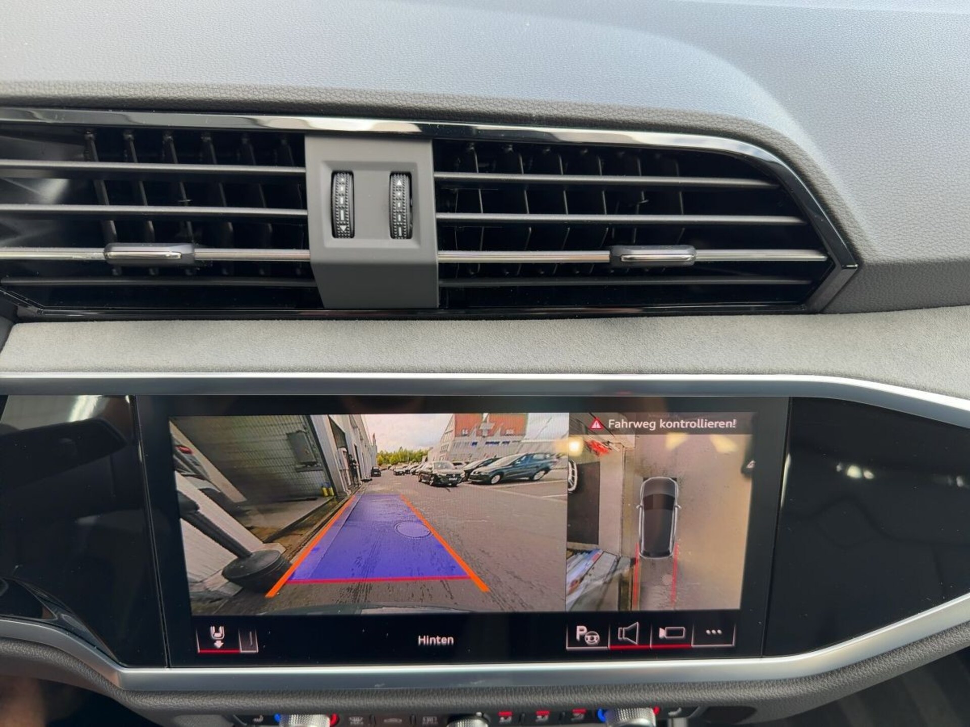 Audi Q3 SUV advanced