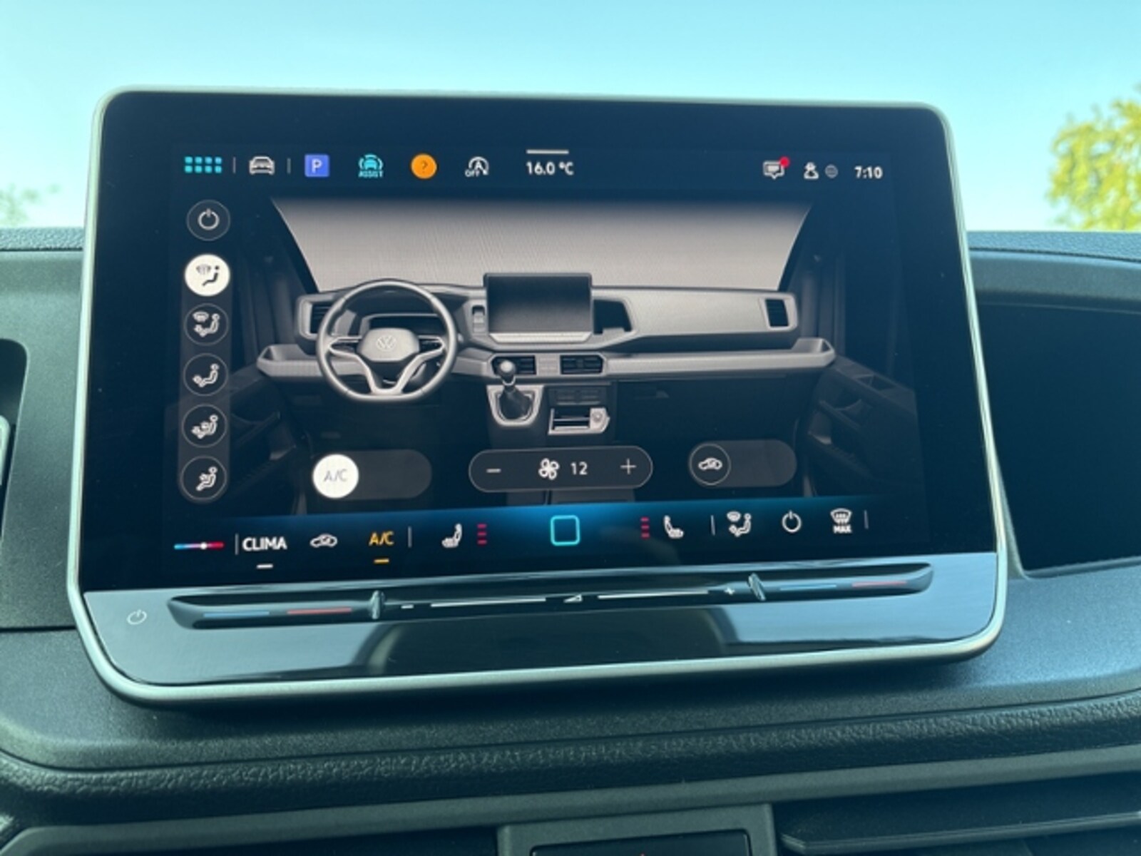 Volkswagen Crafter Kasten mittlerer Radstand – Bild 15