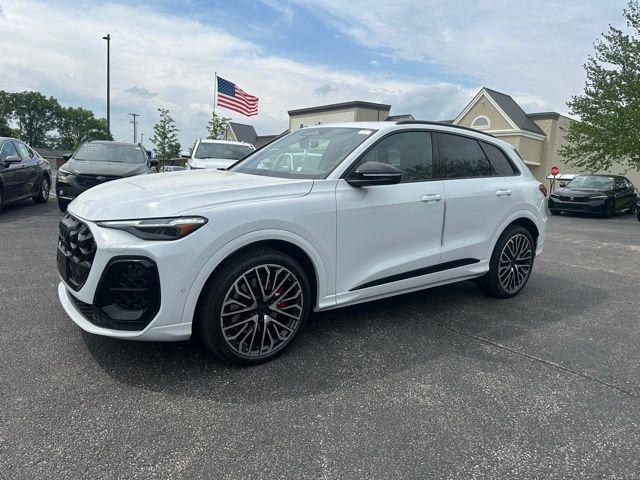 2026 Audi SQ5 Premium Plus quattro's photo