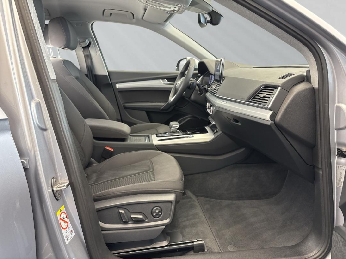 Bild über Audi Q5 40 TDI quattro S tronic - für weitere Informationen kontaktieren Sie den Audi Partner