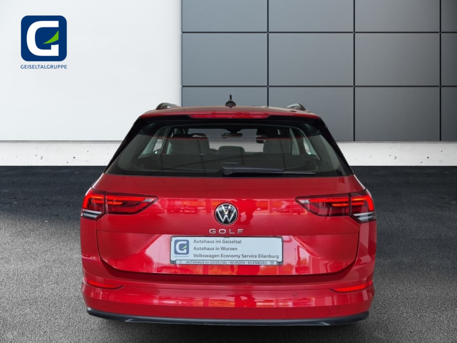 Volkswagen Golf Variant Life