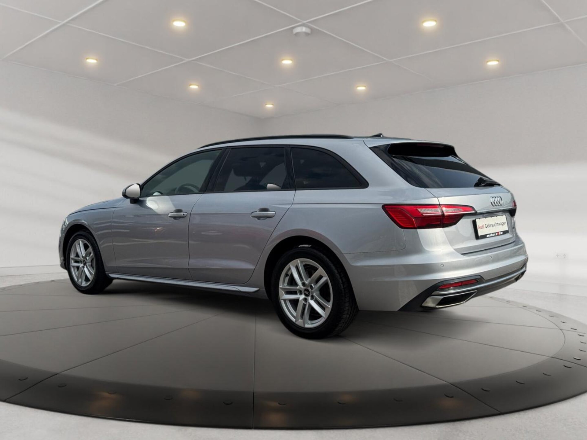 Audi A4 Avant Advanced