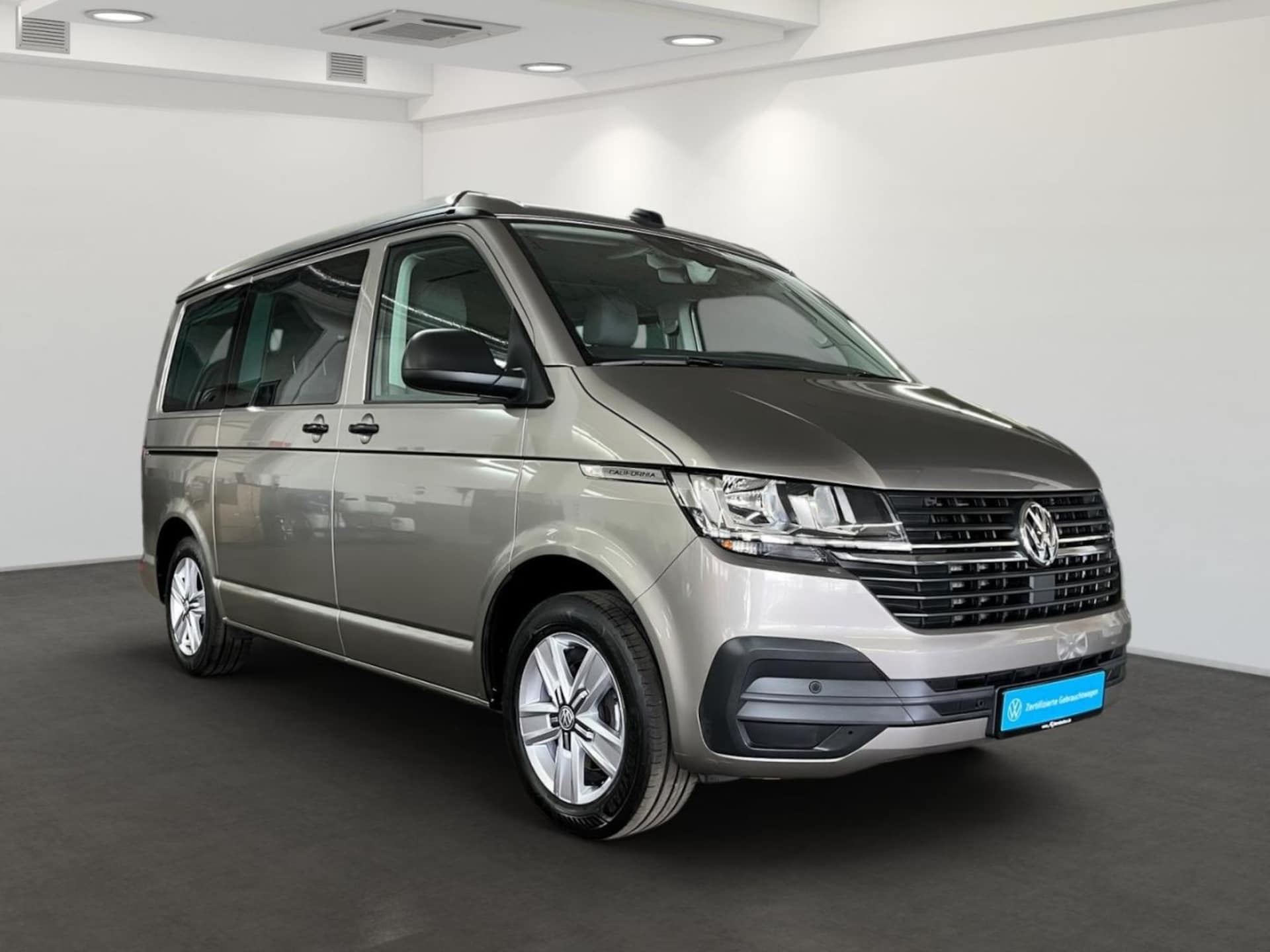 Volkswagen T6.1 California Beach