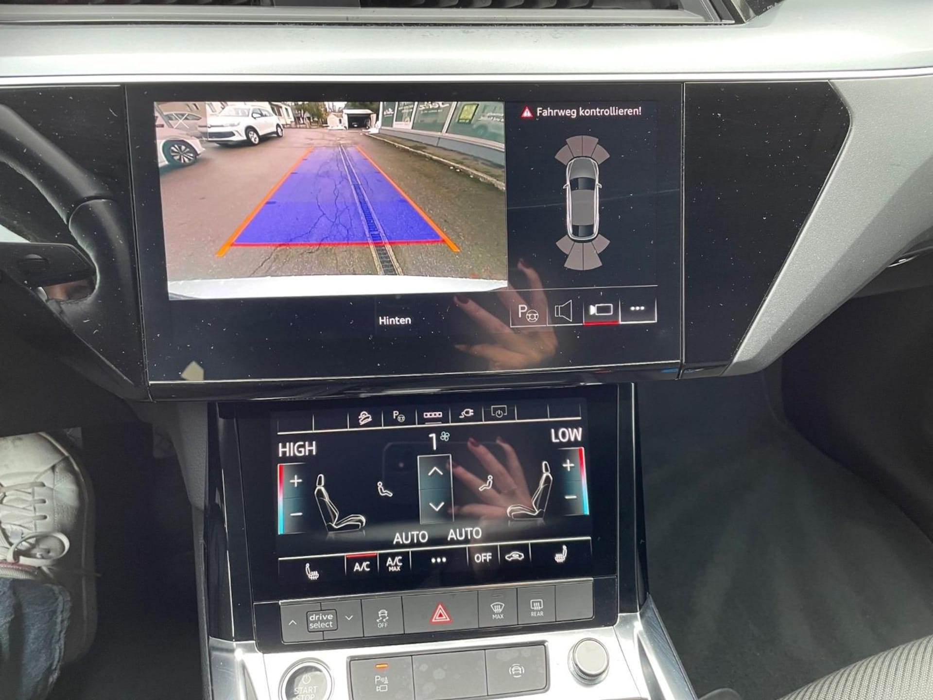 Audi e-tron Sportback advanced