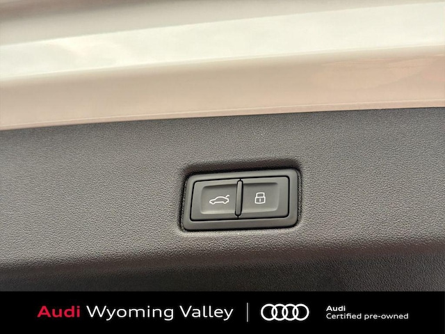 2025 Audi Q5 Premium - Photo 36