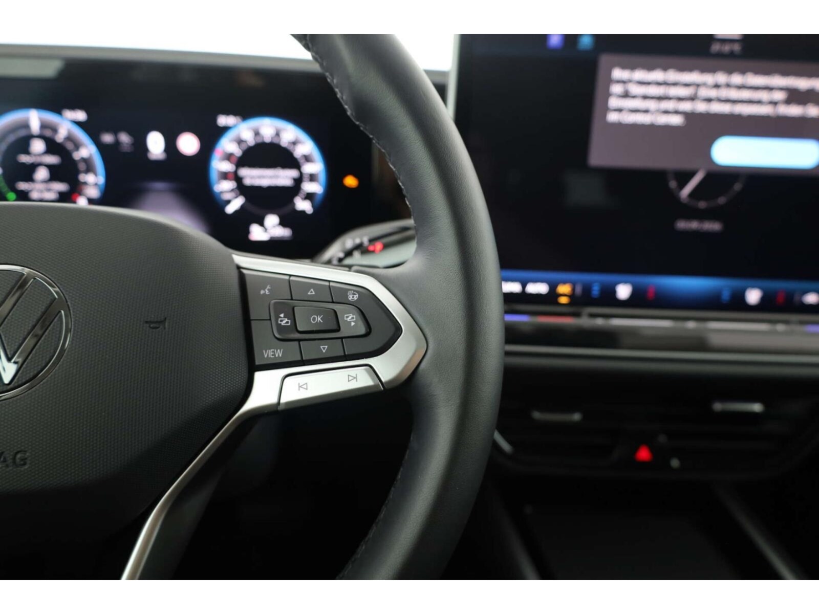 Volkswagen Passat – Bild 14