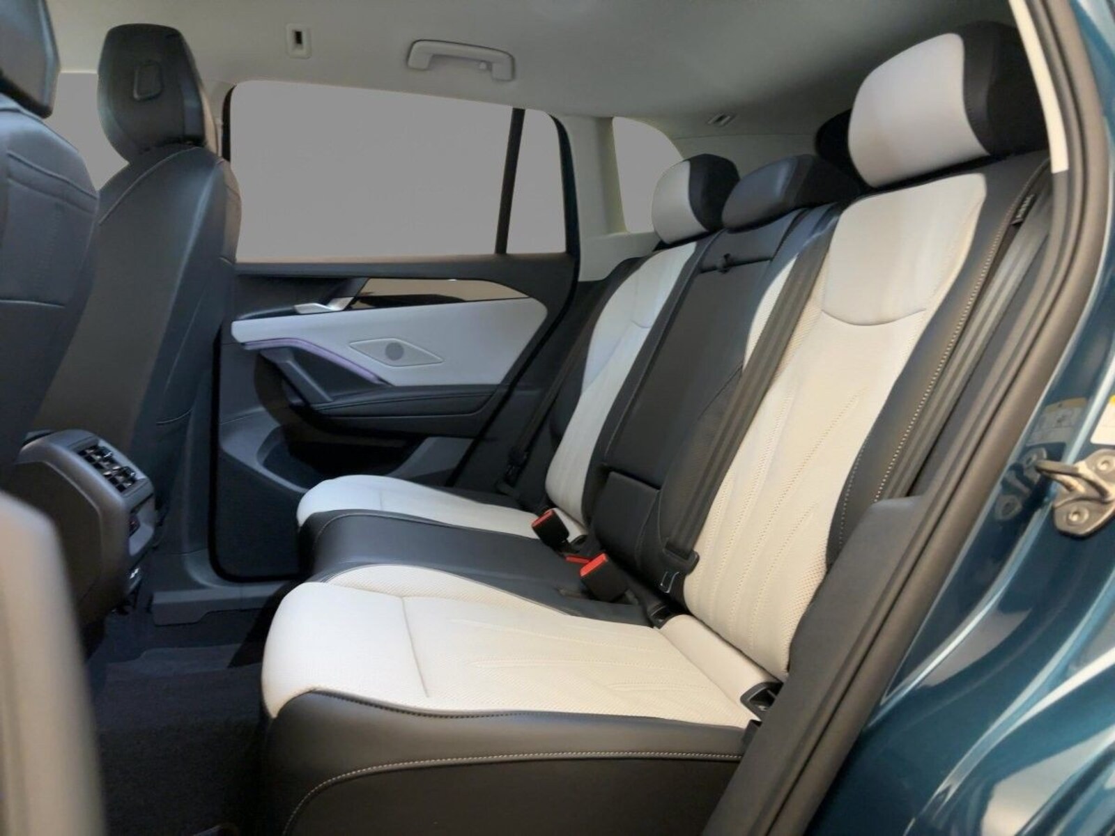 Volkswagen Tiguan – Bild 7