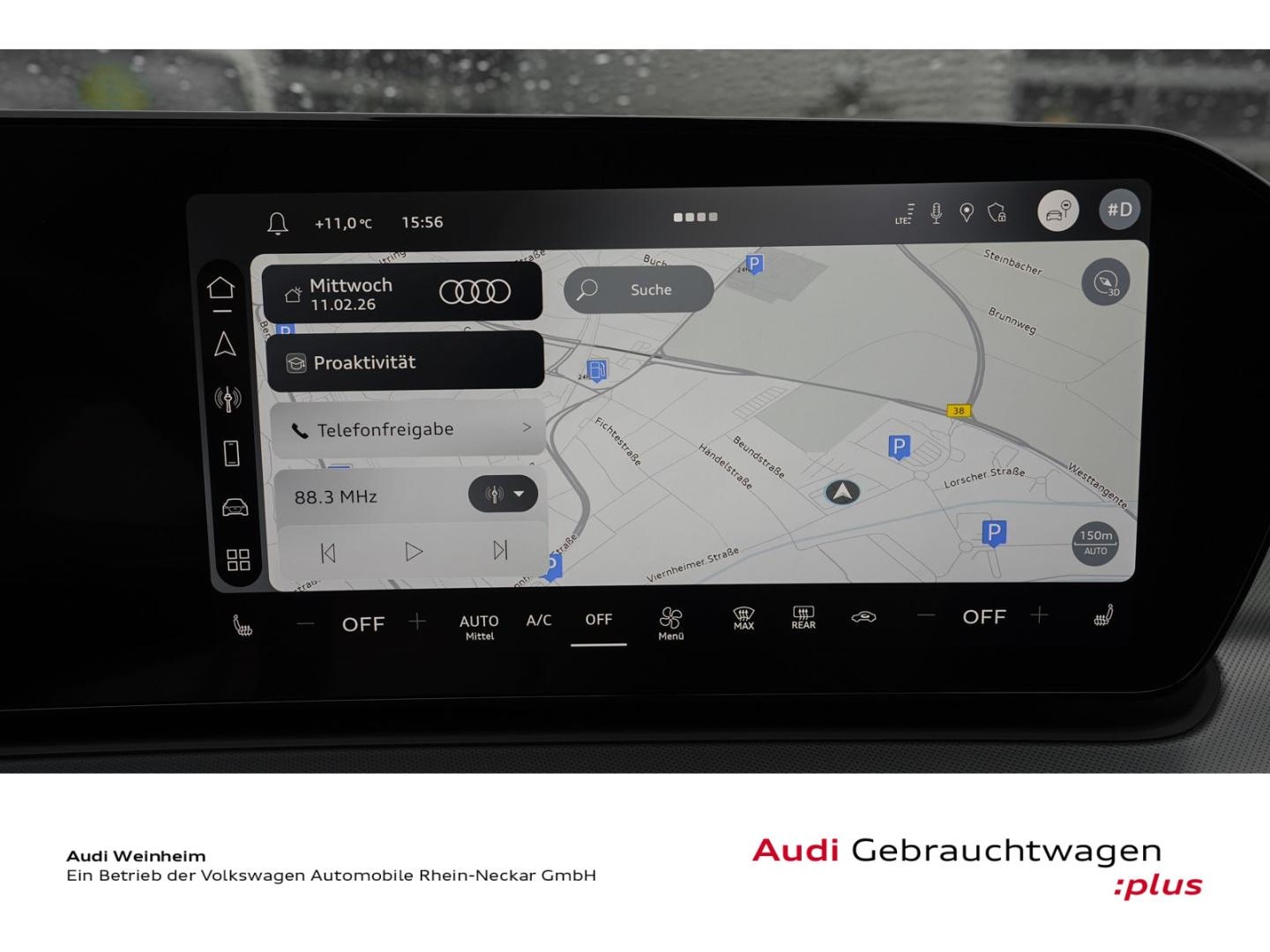 Bild über Audi Q3 SUV TFSI 110 kW S tronic - für weitere Informationen kontaktieren Sie den Audi Partner