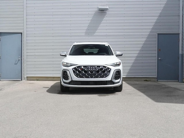 2025 Audi SQ5
