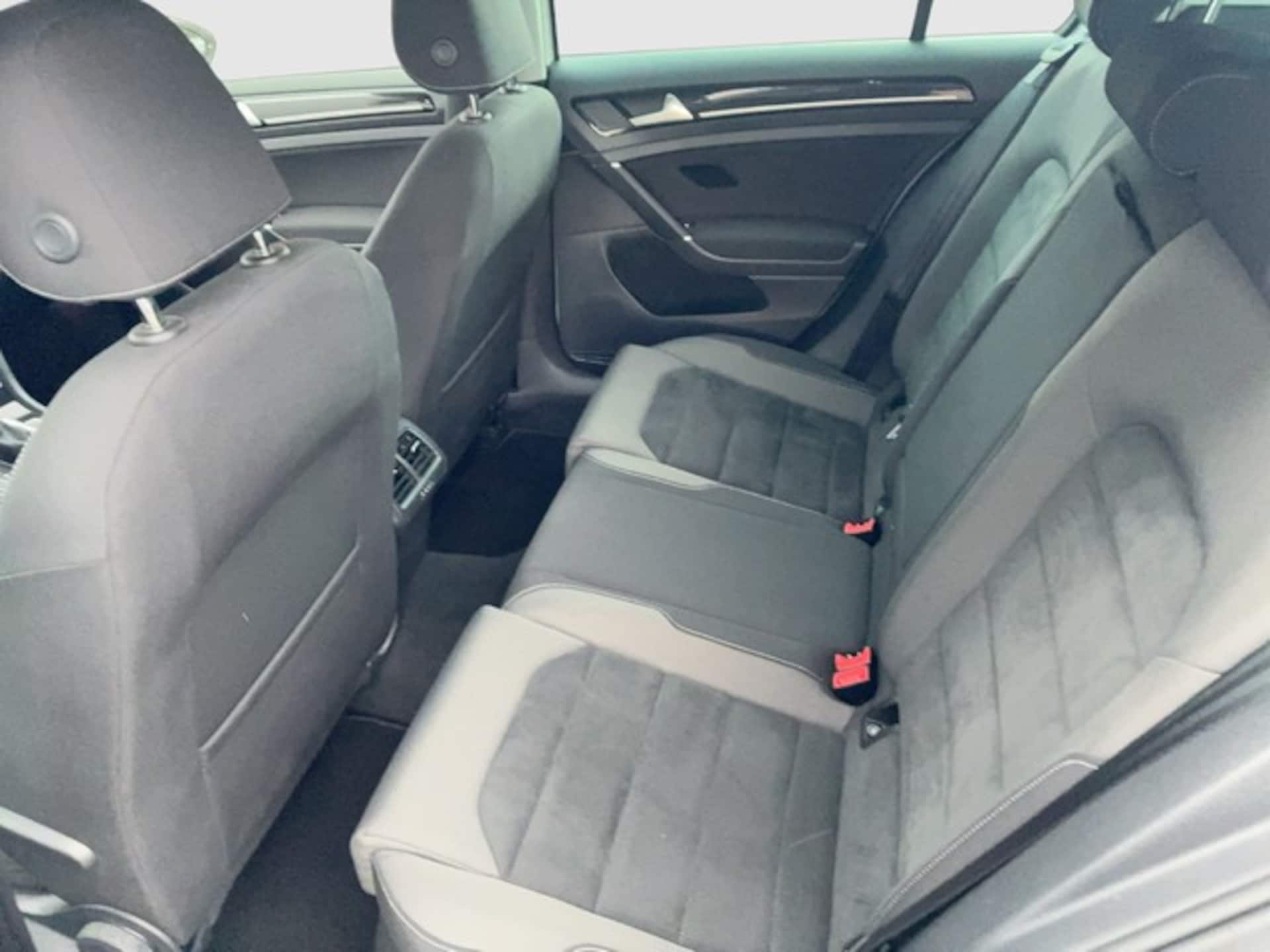 Volkswagen Golf Highline